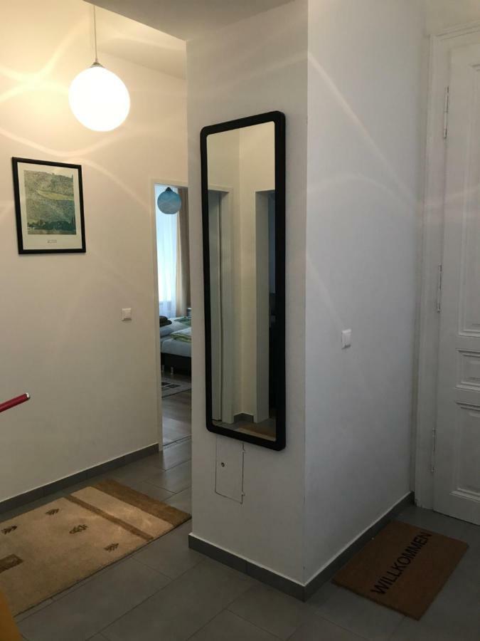 Ferienwohnung Chaver Vienna Esterno foto